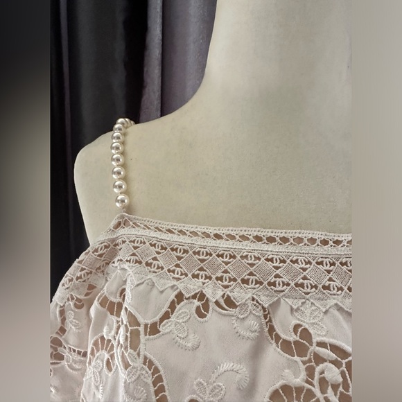 Chanel Eyelet Crop Top - Picture 5 of 6